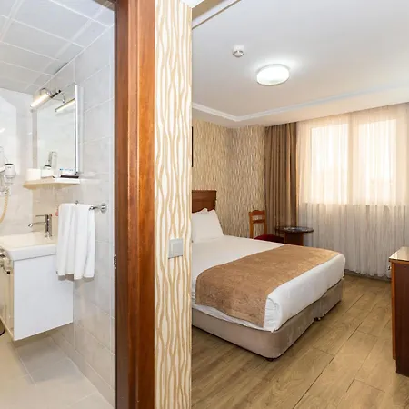 Hotel Askoc & 3*
