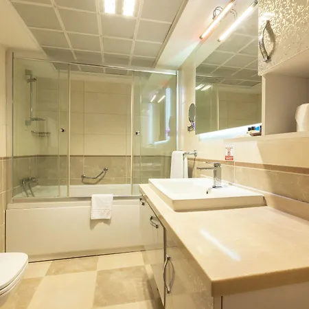 Askoc & Hotel Istanbul