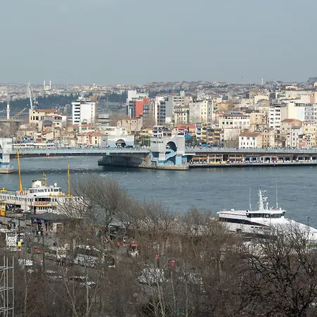 Askoc & Hotel 3*
