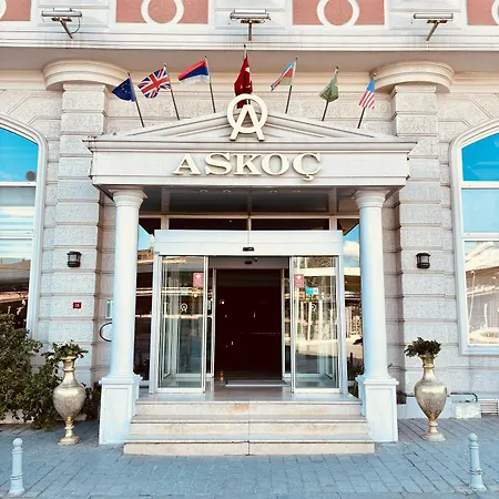 Askoc & 3*