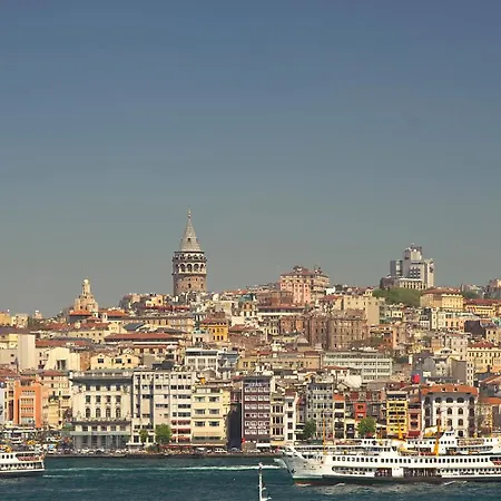 Askoc & Hotel 3*
